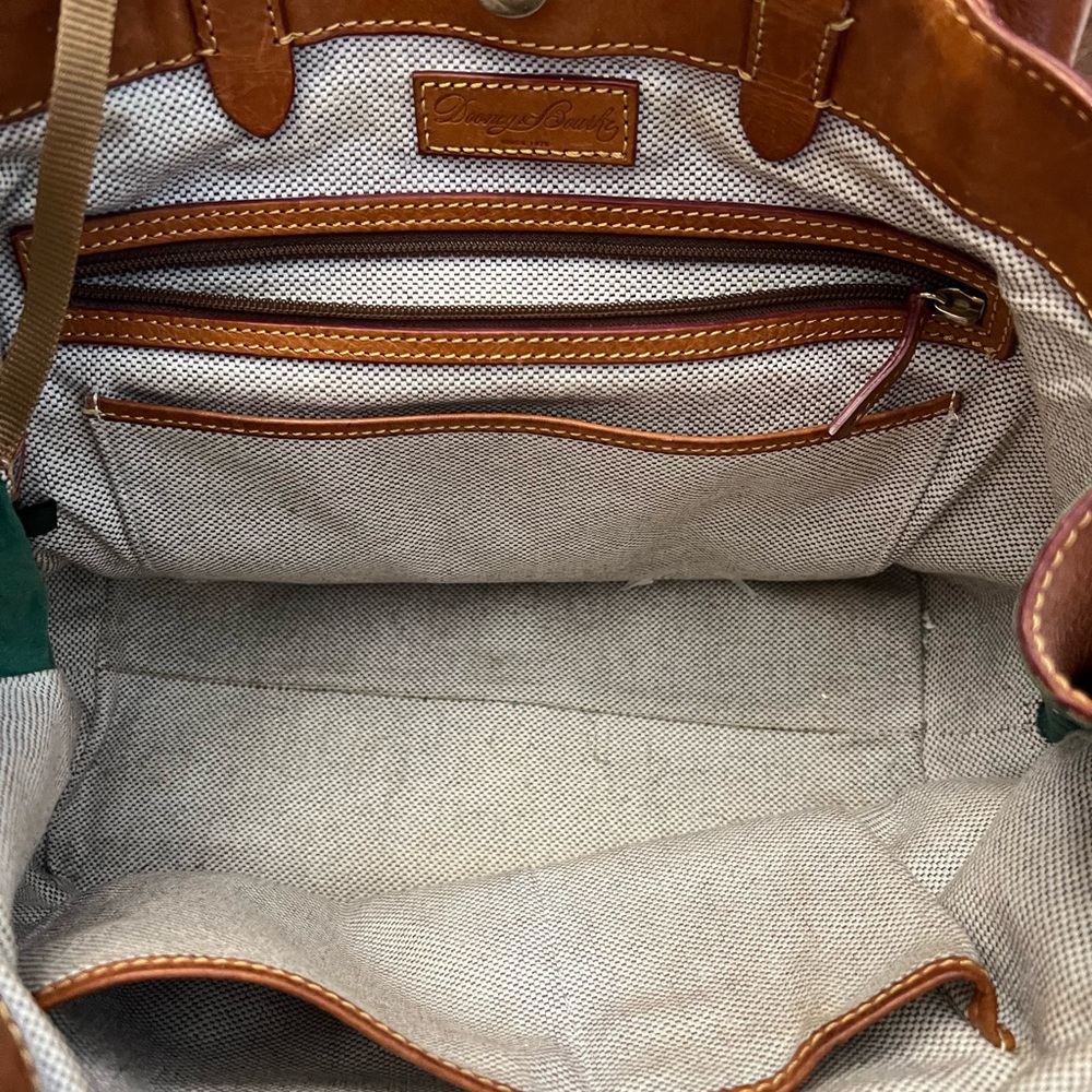 Large Dooney & Bourke Barlow - Picture 3 of 10